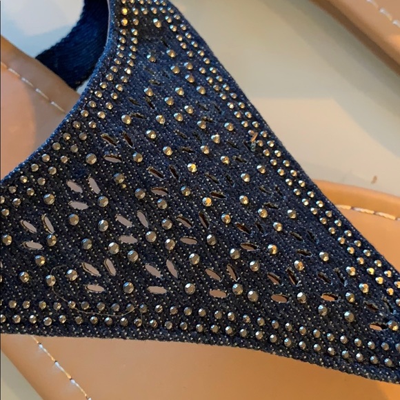 Lanyani thong denim sandal - size 8, 9, 10 and 11 - Picture 8 of 9